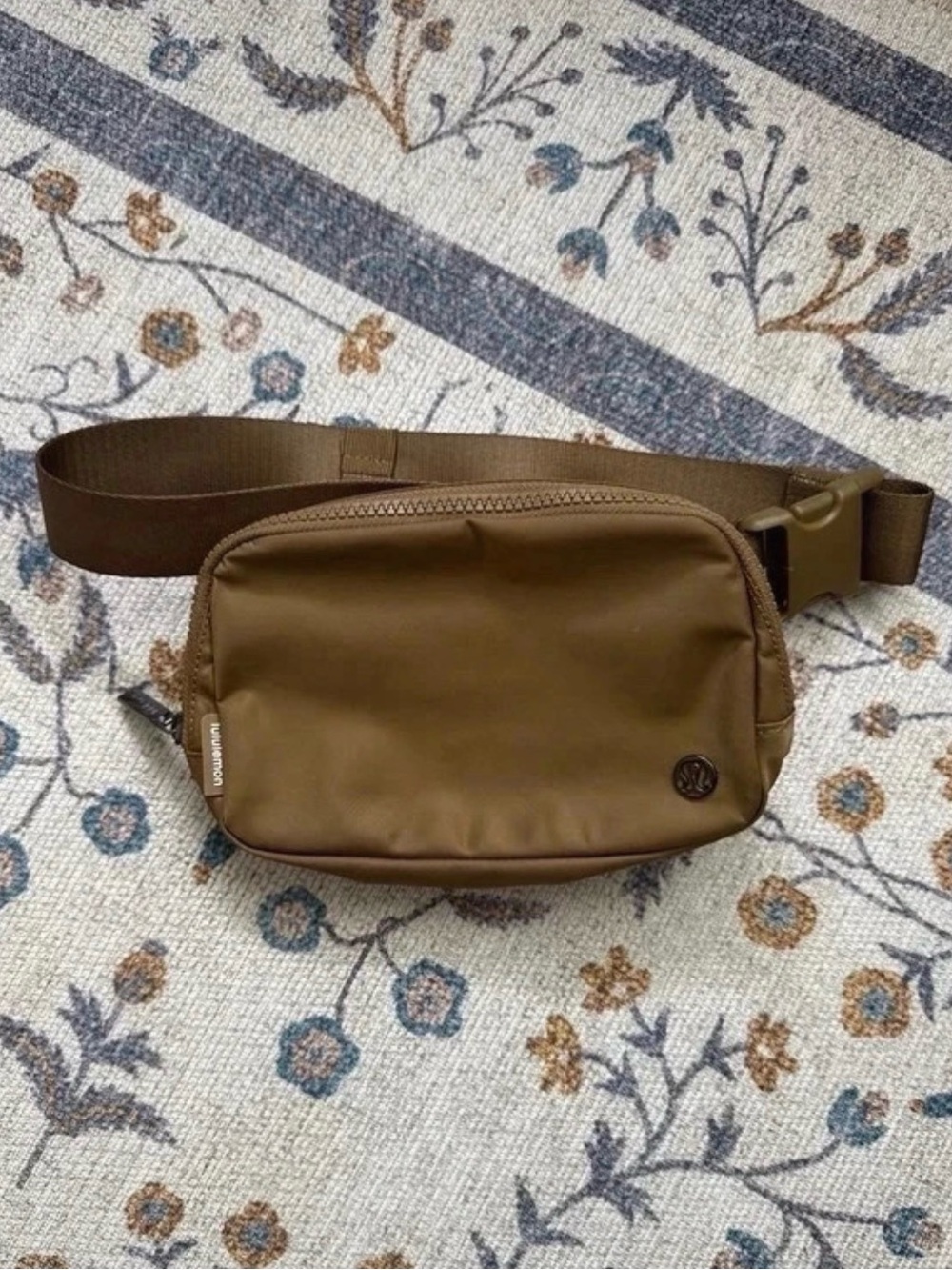 lululemon Everywhere Belt Bag 1L Brown Tan Long Strap Crossbody